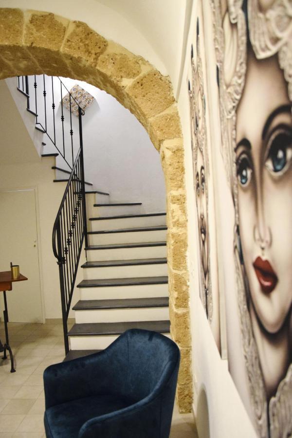 Micca Ospitalita Siciliana Bed & Breakfast Noto Bagian luar foto
