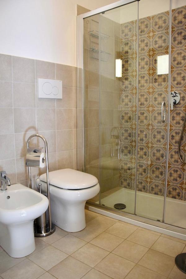 Micca Ospitalita Siciliana Bed & Breakfast Noto Bagian luar foto