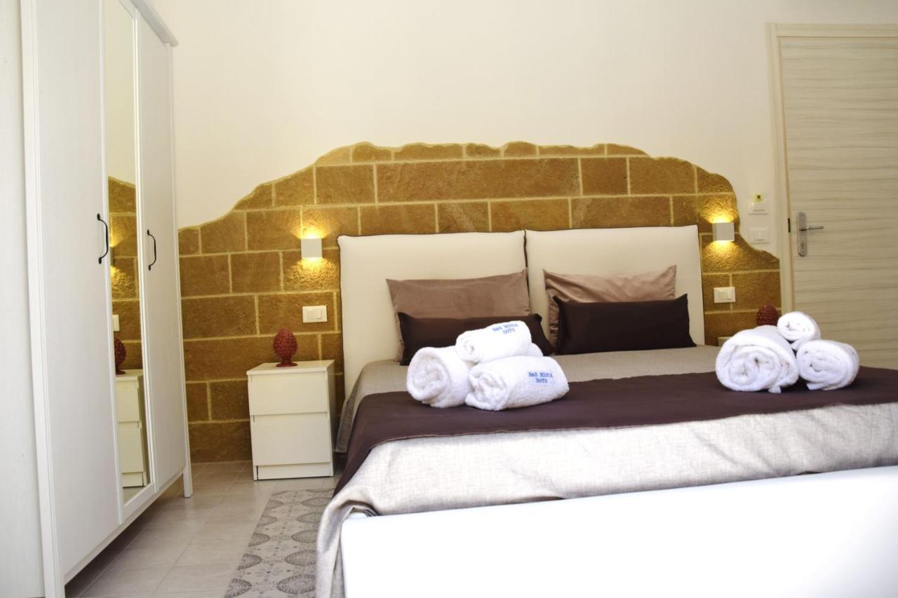 Micca Ospitalita Siciliana Bed & Breakfast Noto Bagian luar foto